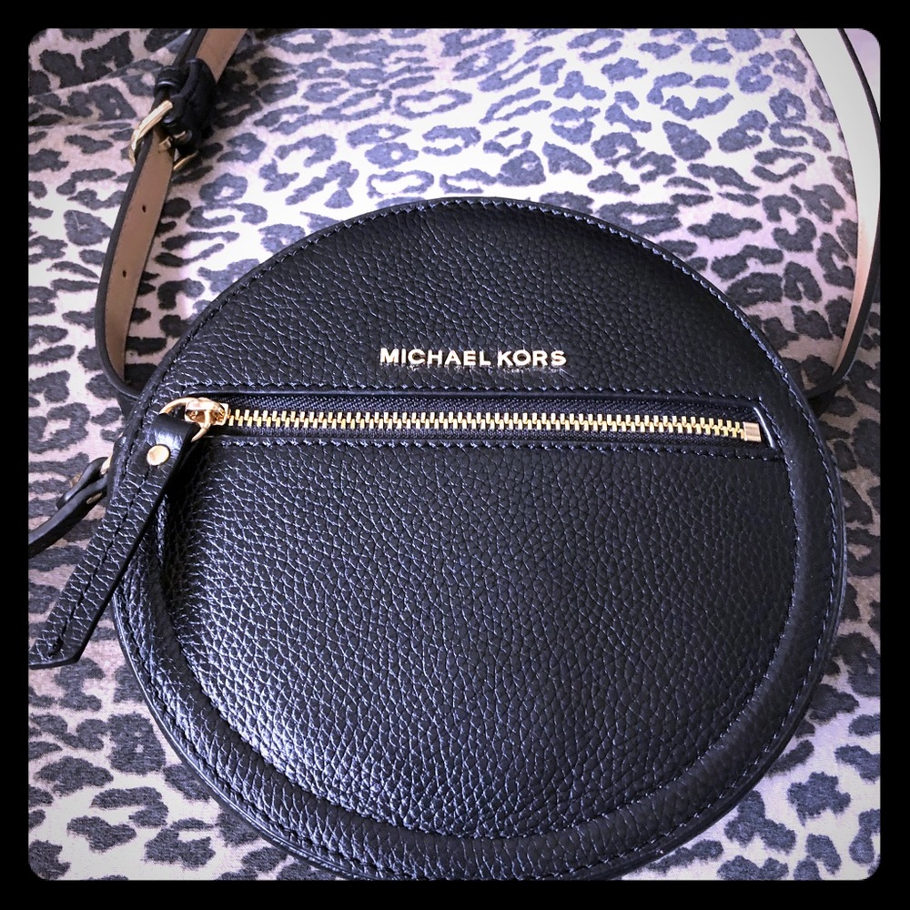 Michael Kors Wasit Purse